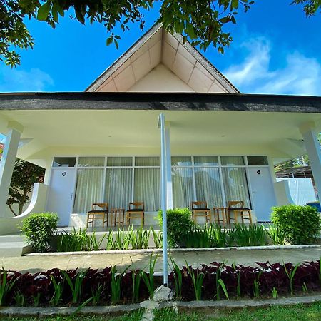 Khas Parapat Buitenkant foto